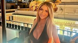 FOTO. Manuela are 45 de ani și are probleme pentru că e „prea atrăgătoare” FOTO. Manuela are 45 de ani și are probleme pentru că e „prea atrăgătoare”